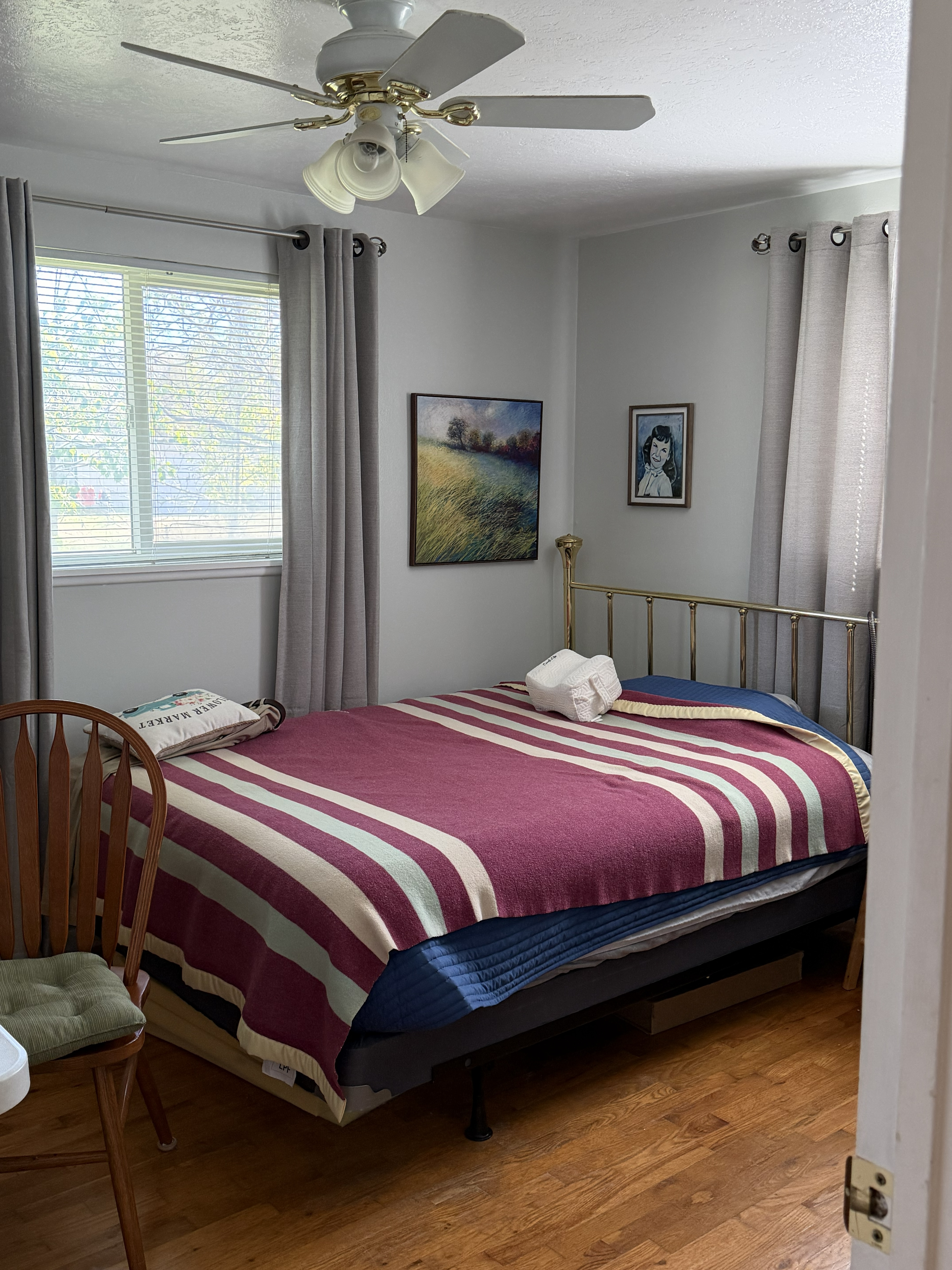 Second bedroom